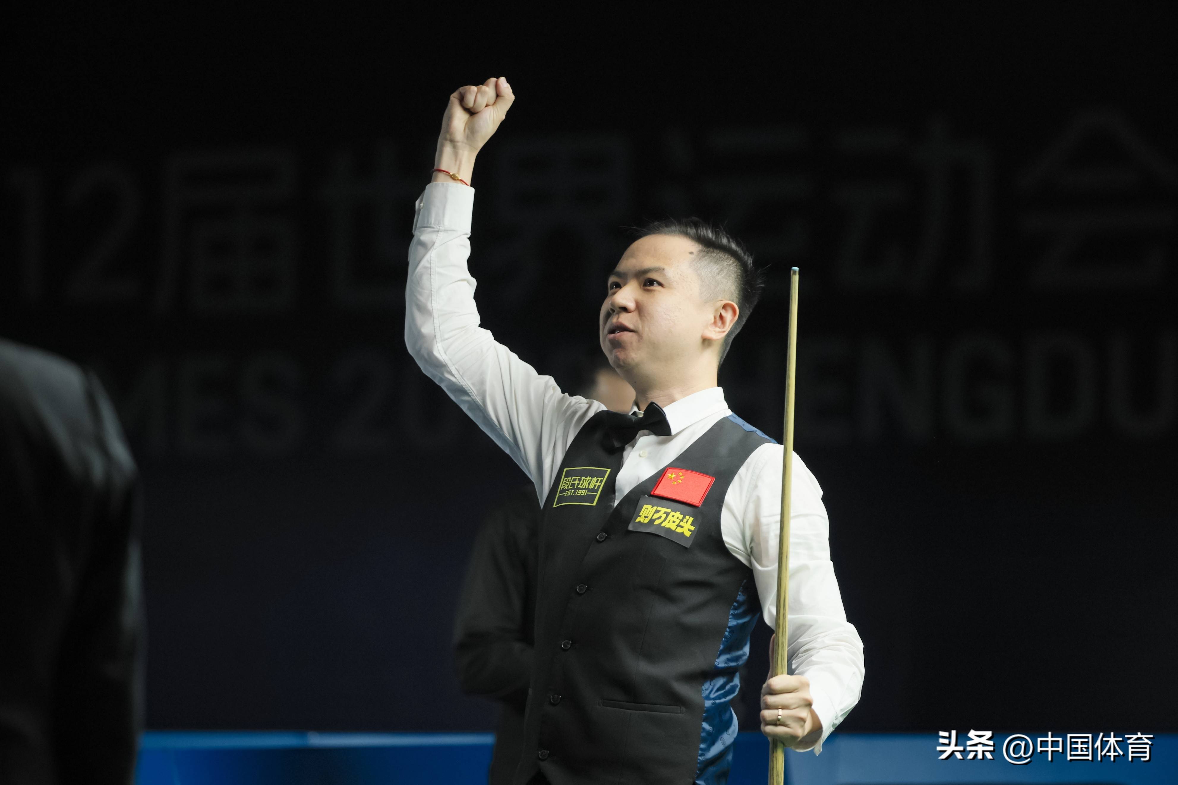 申京:不觉得狄龙该吃两个T 我猜他就是想为明天的比赛休息一下.