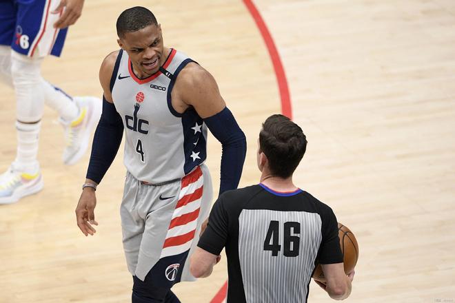 显示了球队 显示了球队